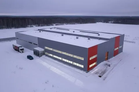 Ангары, соединённые через Брандмауэр